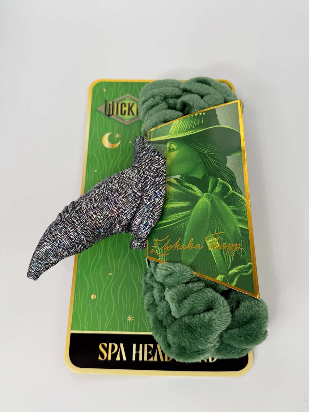 Wicked Elphaba spa headband, soft green plush band universal new with tags